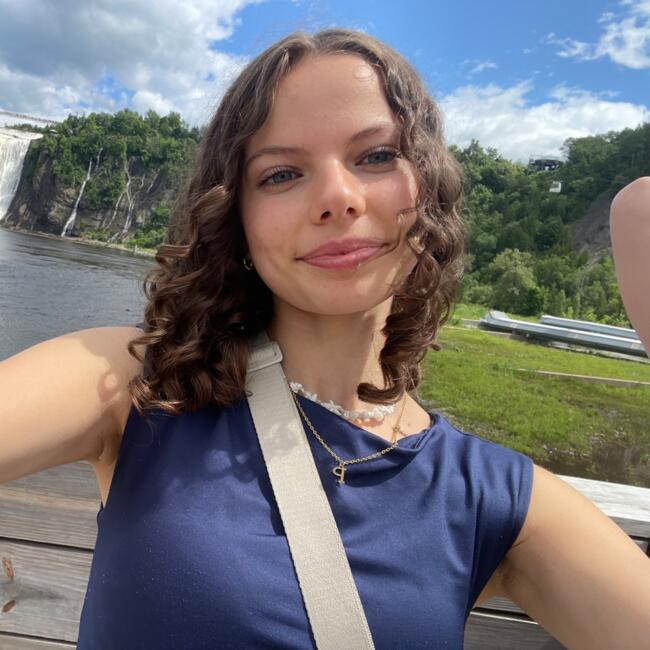 Baby-sitter in Nepean: Pippa