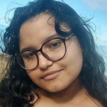 Babysitter Maceió: Maria Clara