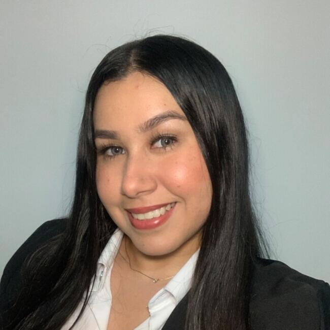 Baby-sitter à Medellín: Milagros