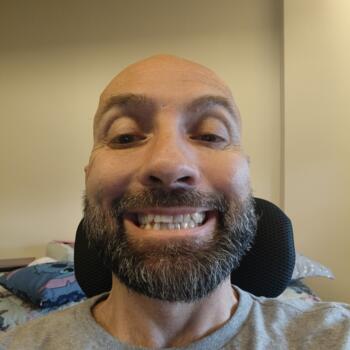 Emprego de babá em Farroupilha: emprego de babá Leonardo