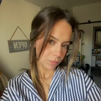 Babysitter in Nice: Aurore