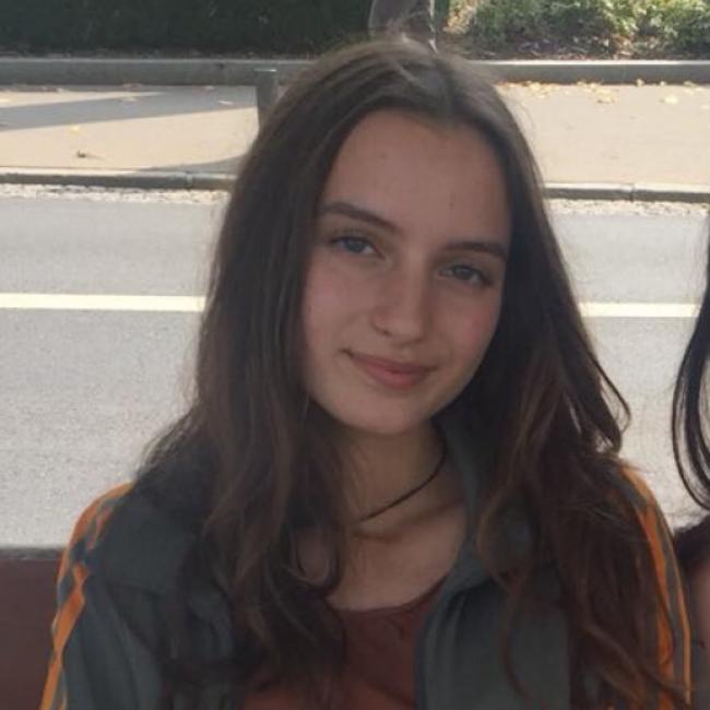 Babysitter in Lille: Lilou