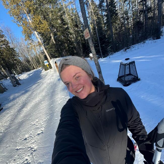 Babysitter in Sherbrooke: Catherine