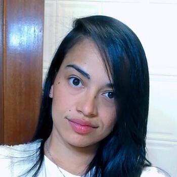 Babysitter em Porto: Elen