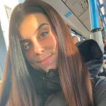 Babysitter in Tournan-en-Brie: Jade