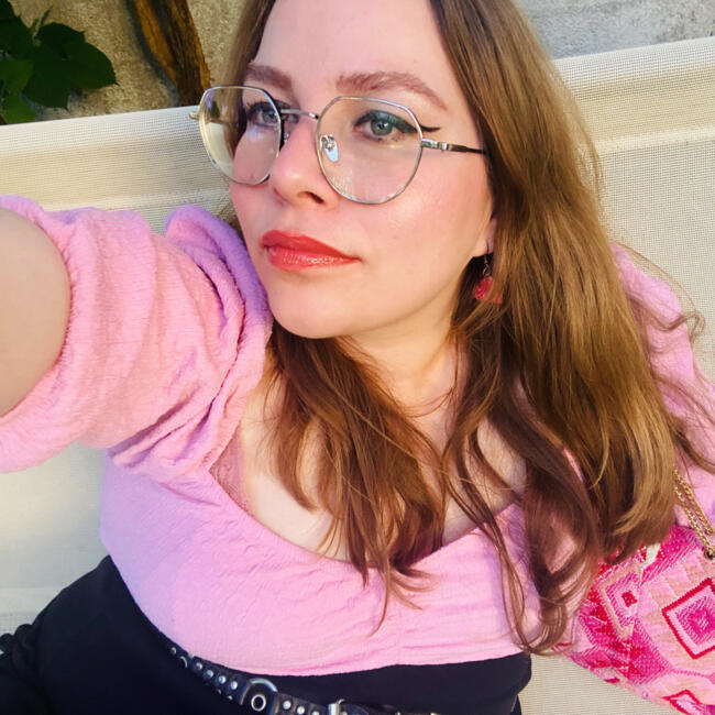 Babysitter in Pátrai: Athena