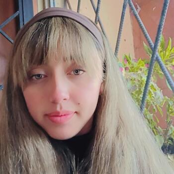 Babysitter in Cuenca: Carolina