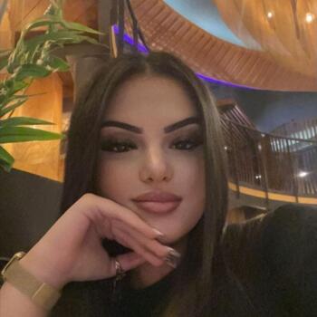 Babysitter Turin: Malak
