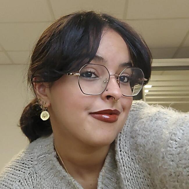 Bonă în Cluj-Napoca: Fairouz