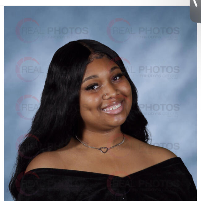 Babysitter in The Bronx: Zareyah