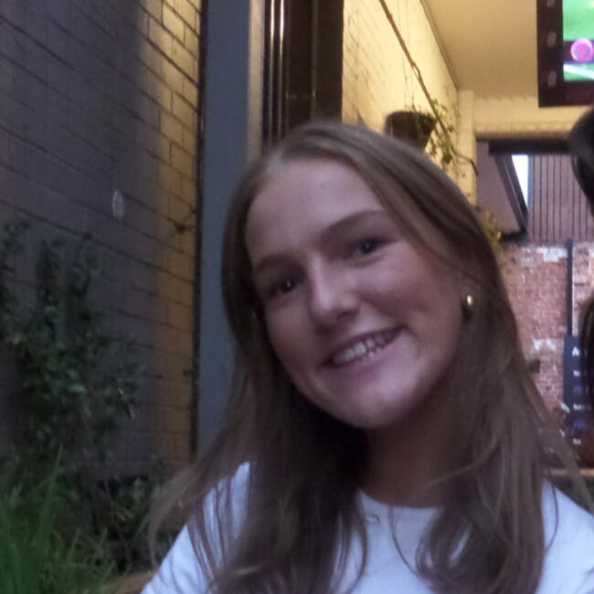 Baby-sitter in Geelong: Lucy