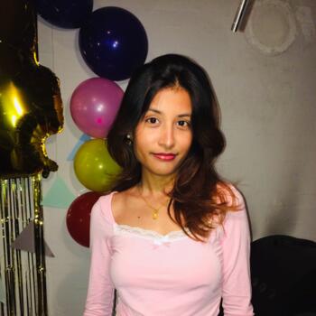 Baby-sitter in Rødovre: Neha