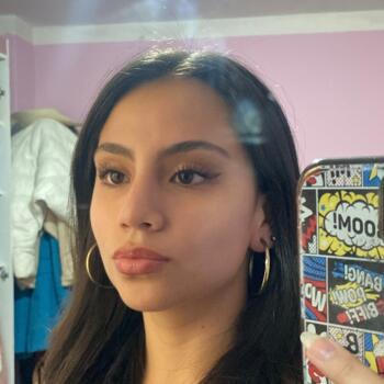 Babysitter in Trujillo: Triana Del Rosario