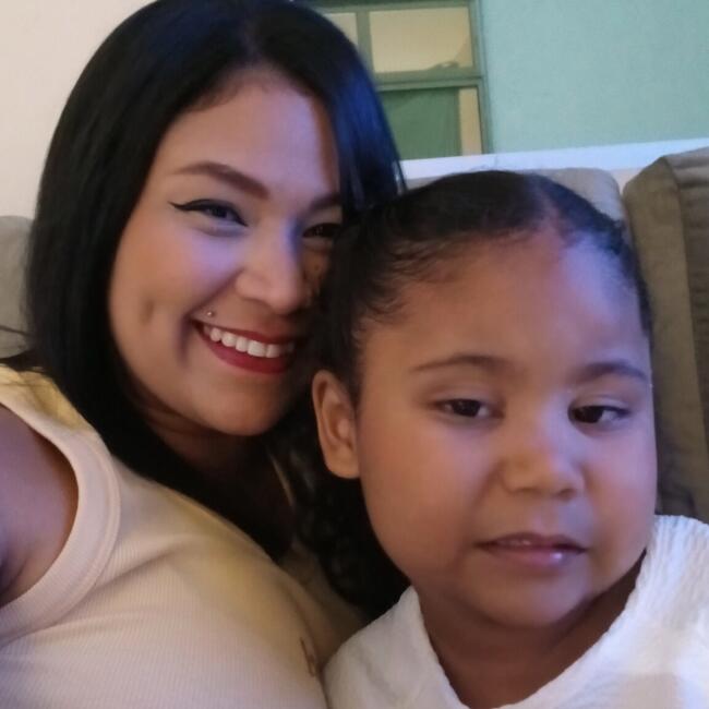 Babysitting job in Ananindeua: Carolina