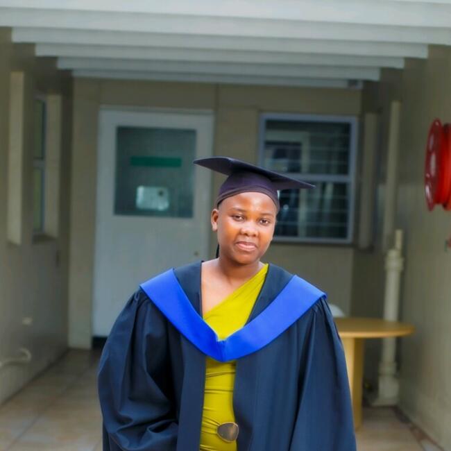 Babysitter in Cape Town: Esther Grashy