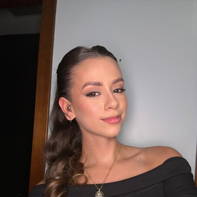 Babysitter in Rondonópolis: Lavinnia