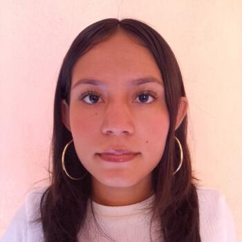 Babysitter in Playa del Carmen: Naomi