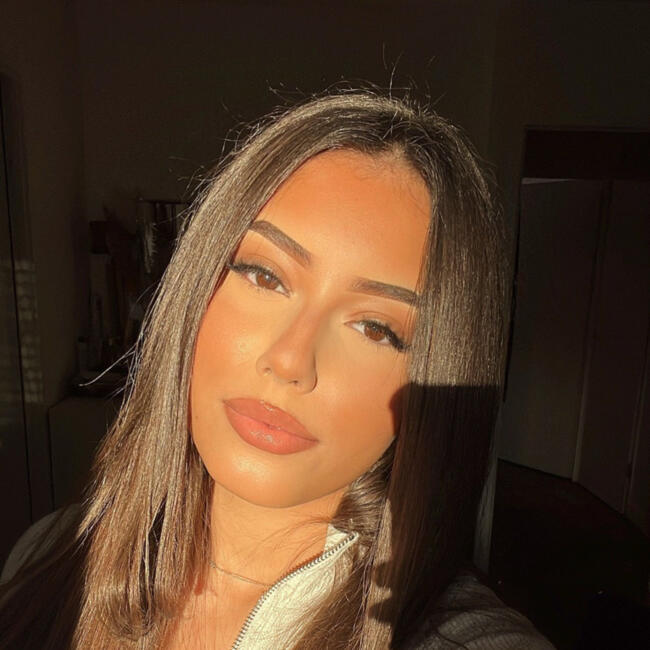 Babysitter in Gennevilliers: Anissa