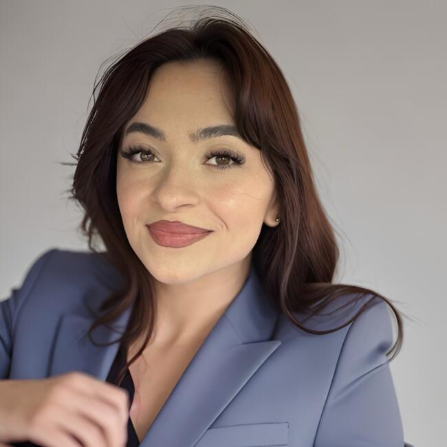 Babysitter in Bucharest: Petcu