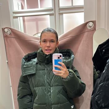 Babysitter Wielsbeke: Kiara