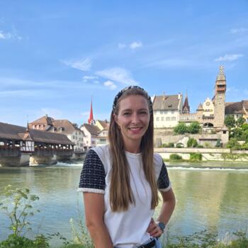 Job de garde d'enfants à Unterengstringen: job de garde d'enfants Aiste