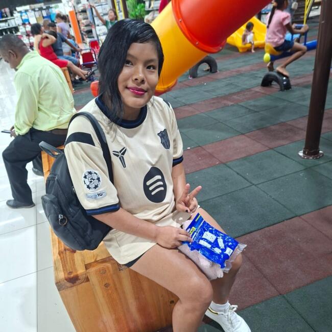 Niñera en Sabanitas: Lachli