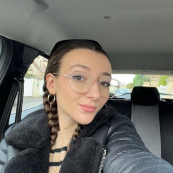 Babysitter La Chapelle-Réanville: Lola