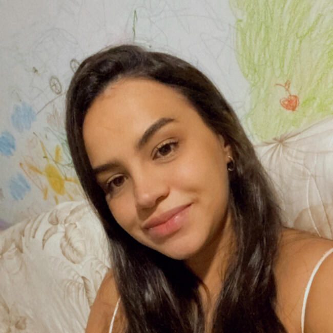 Babysitting job in Ubatuba: Paula