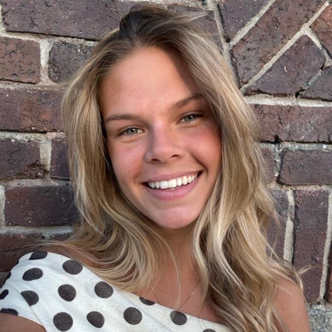 Babysitter in Solna: Emelie