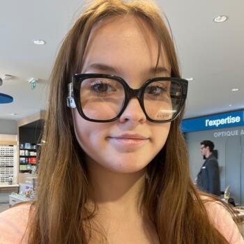 Babysitter Valence: Ivannie
