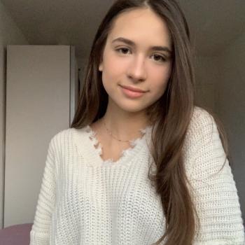 Babysitter Uster: Leonora