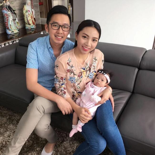 Singapore Island的临时保姆工作: Nick