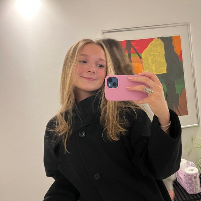 Babysitter in Viborg: Caroline