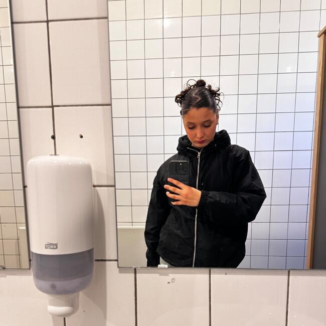 Babysitter a San Pietro Mussolino: Yasmin