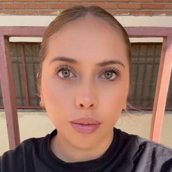 Familia Madrid: Lina