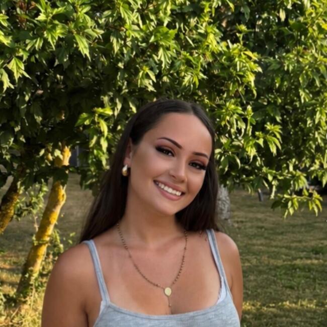 Babysitter in Charvonnex: Margaux