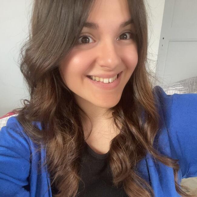 Babysitter in Pau: Anais