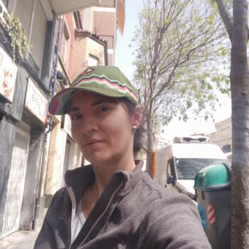 Babysitter in Alcanar: Laura