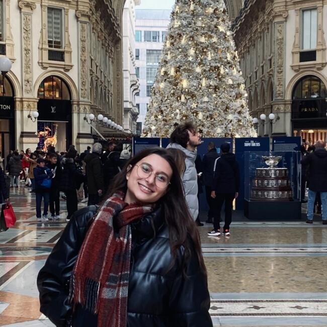 Babysitter in Almargem: Miriam Faria