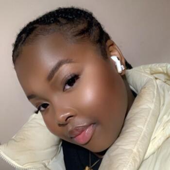 Babysitter in Beauvais: Gabriella