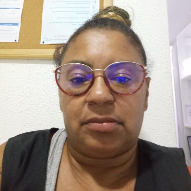 Babysitter in Balneário Camboriú: Silvia