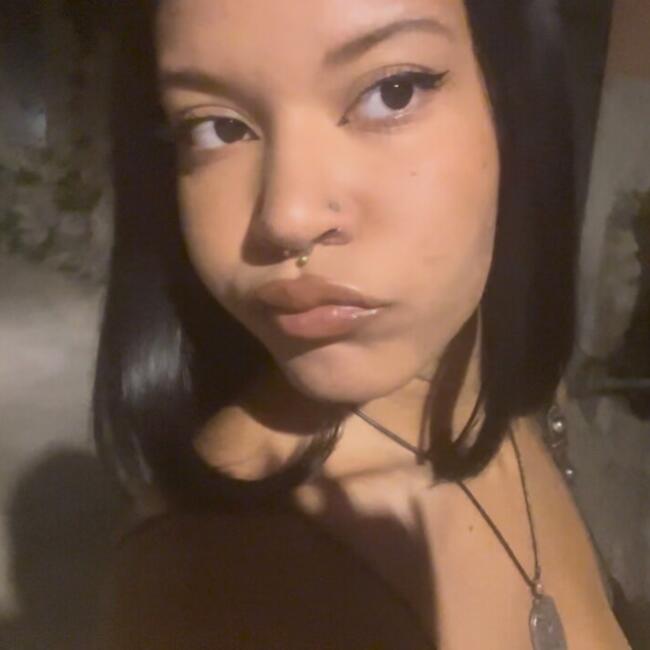 Babysitter in Opfikon: Jasmine