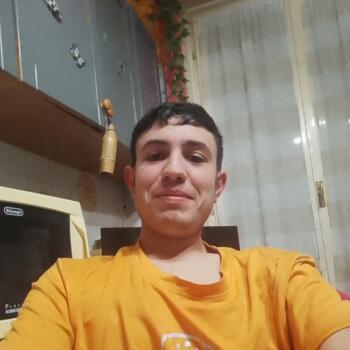 Babysitter Carugate: Denni Carmelo