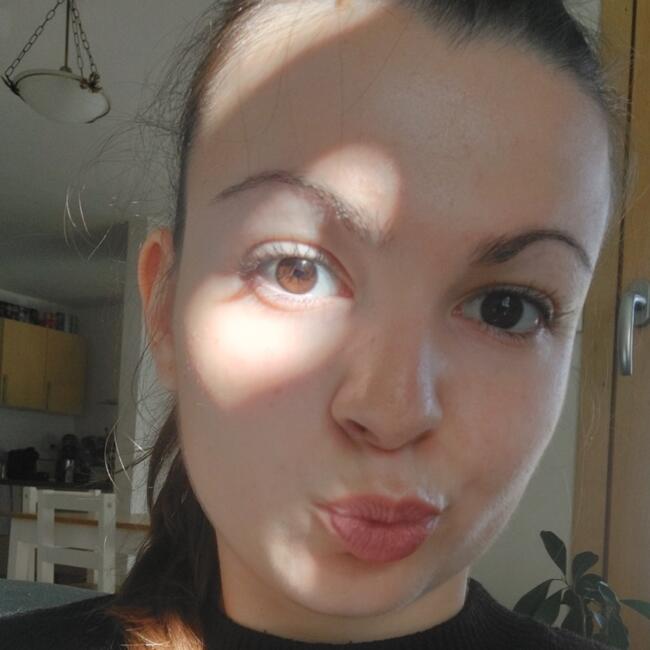 Babysitter in Cluses: Maelysss