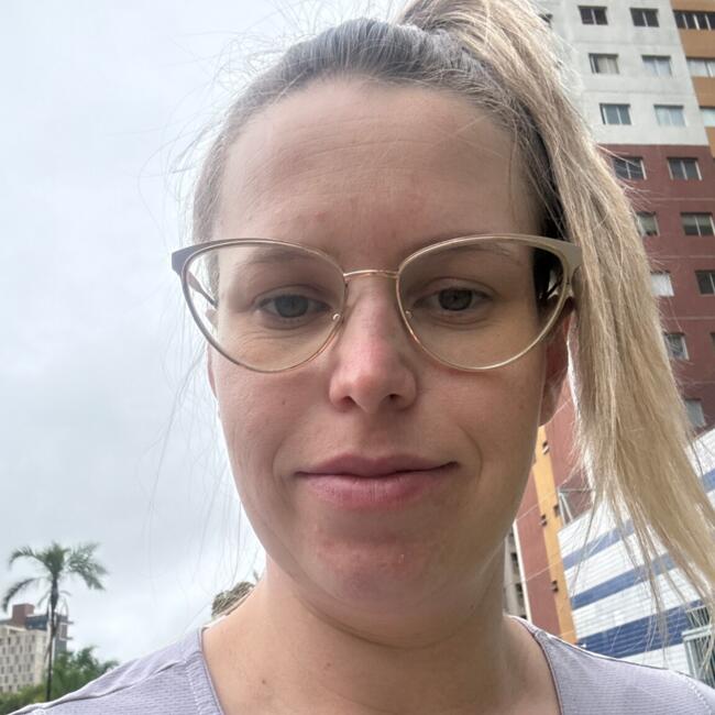 Babysitting job in Brasília: Bruna
