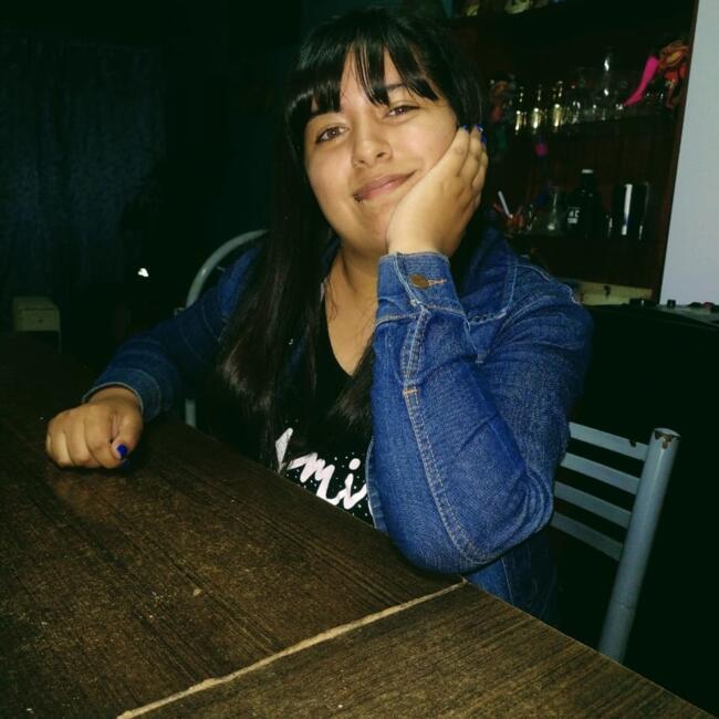 Babysitter in Rosario: Brenda Aguirre