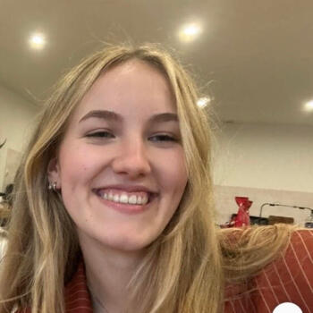 Babysitter Nieuwerkerken: Britt