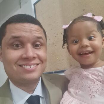 Babysitting job in Salvador: babysitting job Iago