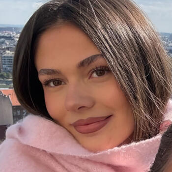 Baby-sitter in Linz: Sara