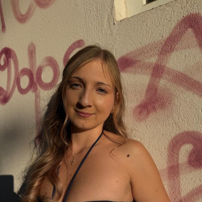 Babysitter in Constanța: Georgiana
